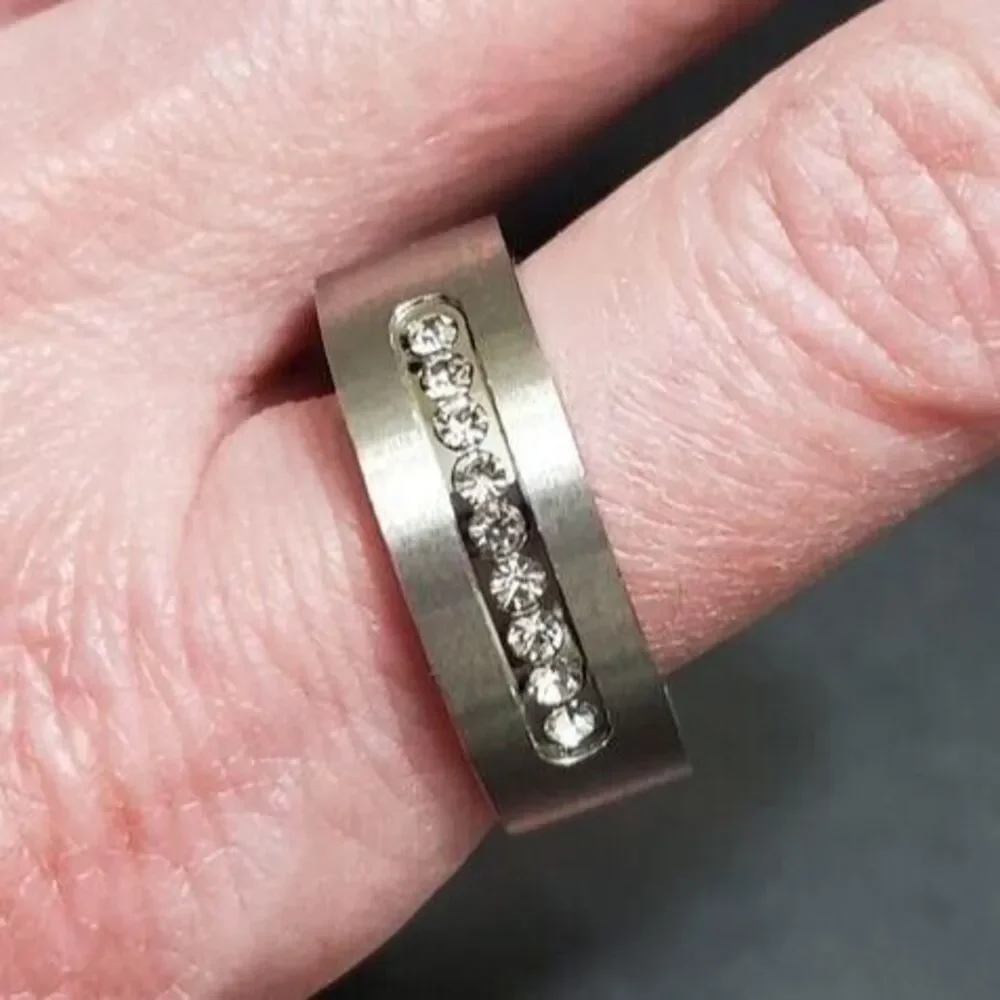 Stainless steel ring with rhinestones size 11